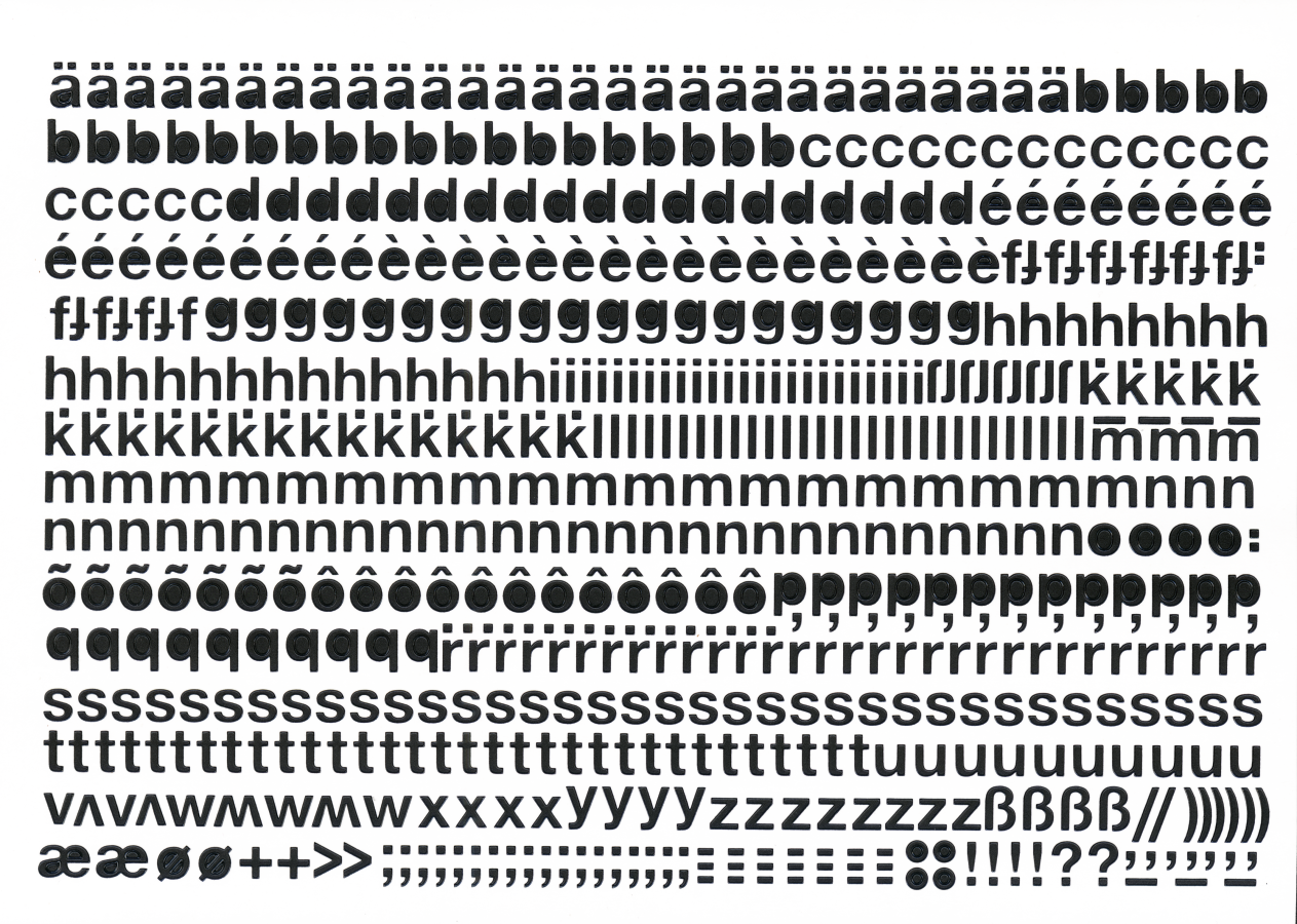 Selbstklebende Kleinbuchstaben schwarz